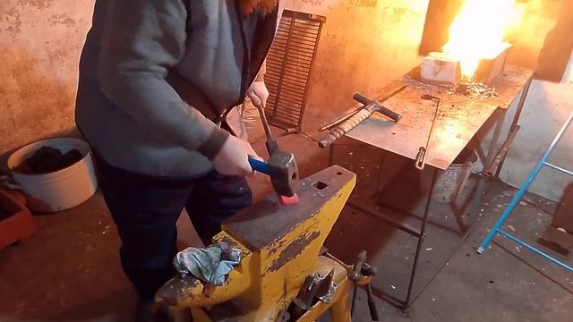 ковка зубила из рессоры