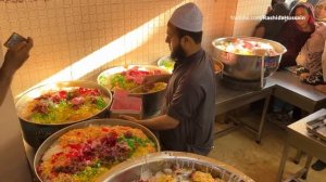 Приготовление фалуды в Рамадан.