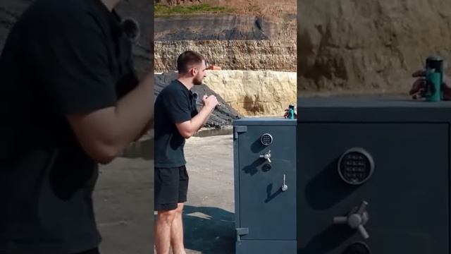 Открыт сейф Литвина😱😱😱