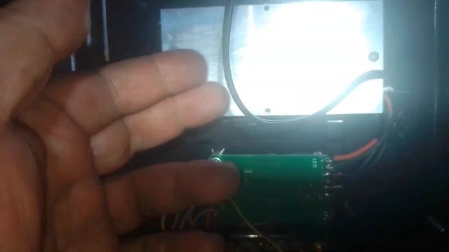 Лампи ліхтарі безперебійного живлення 3.6-12в з датчико?