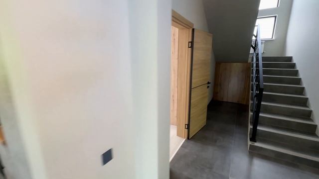 Дом в Сочи с бассейном и видом на горы