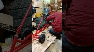 СБОРКА КИТАЙСКОГО  ПЕДАЛЬНОГО ВЕЛОМОБИЛЯ ДЛЯ ВЗРОСЛЫ?