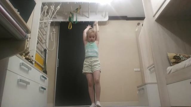 как делать стойку на руках 🤸♂️🤸♀️🏋️♀️