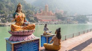 "МАТЬ ГАНГА. ПУТЕШЕСТВИЕ ПО СВЯЩЕННОЙ РЕКЕ" (2005, Индия)