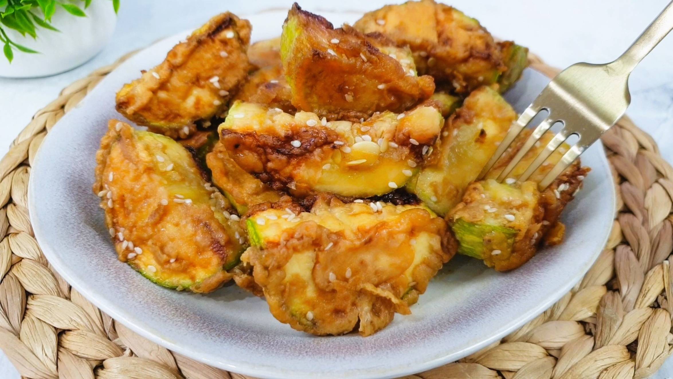 Я хочу есть такие кабачки все лето каждый день. Ох какие же они вкусные. Век живи - век учись.