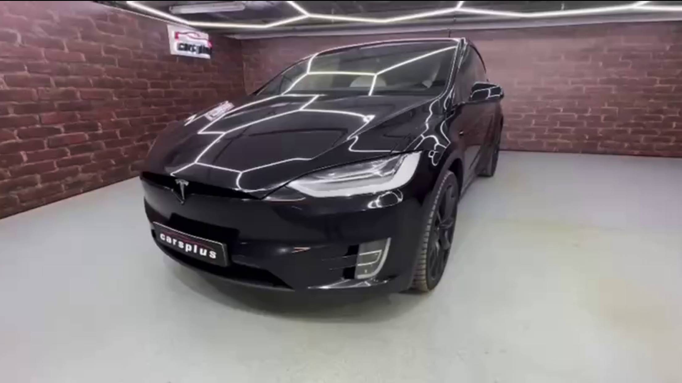 В наличии Tesla X👇 смотреть онлайн