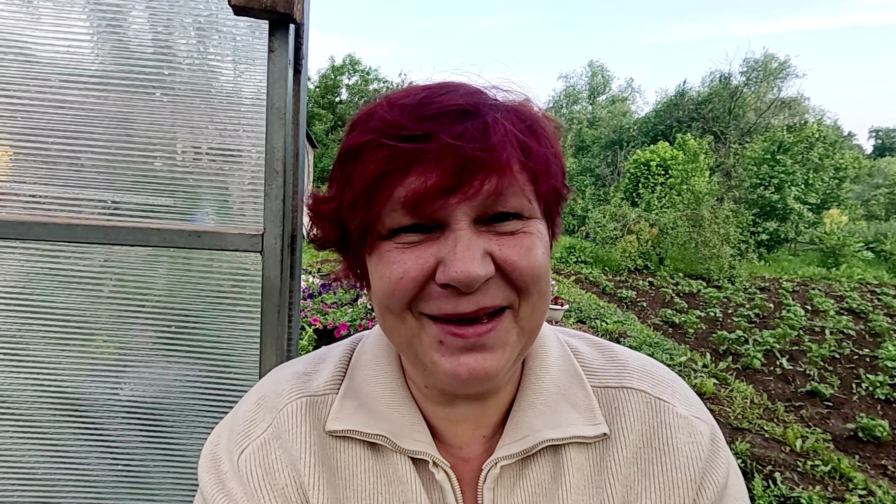 Кому-то мы нравимся, кому-то нет, но все нас смотрят... смотреть онлайн