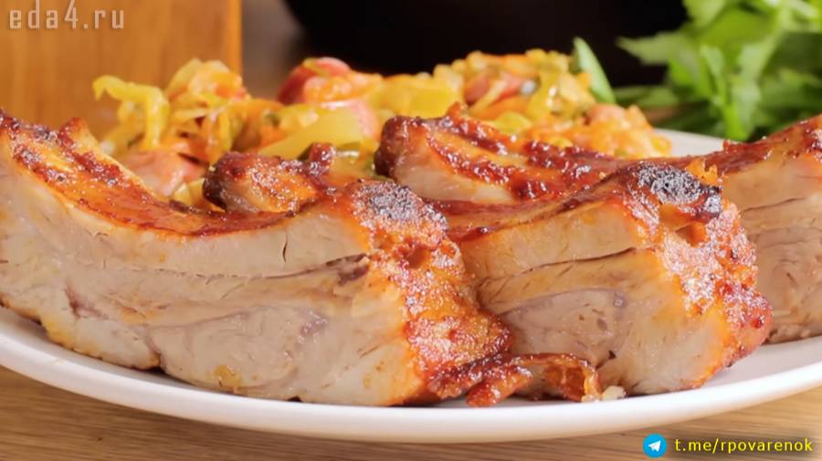 СОЧНЫЕ РЕБРЫШКИ! Я готовлю эти ребрышки на каждый праздник! Мои друзья всегда в восторге от них! смотреть онлайн