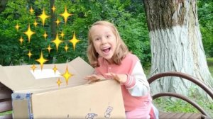 Катя получила подарки от бабушки на день рождение Katy unboxing the package Распаковка посылки