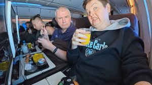 Летим ДОМОЙ, познакомились с коллегой из Белоруссии! СЕРВИС Etihad удивил! Что с Багажом? Влог