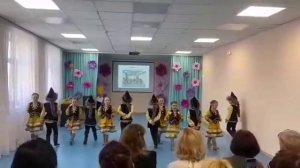 Тыпырзак - башкирский танец.