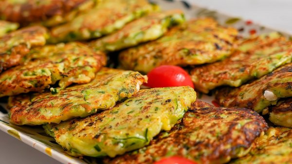 ШЕДЕВР из кабачков и куриного фарша! Готовьте ПОБОЛЬШЕ, очень ВКУСНО!