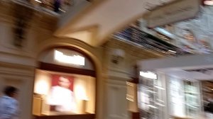 ГУМ.Красная площадь.Советское мороженое, большие очереди,киосков много, осталась традиция