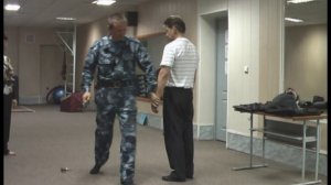 TONFA CLUB подготовка охранников НАРУЧНИКИ  4