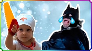 Играем в доктора: Бэтмен объелся сладостей!