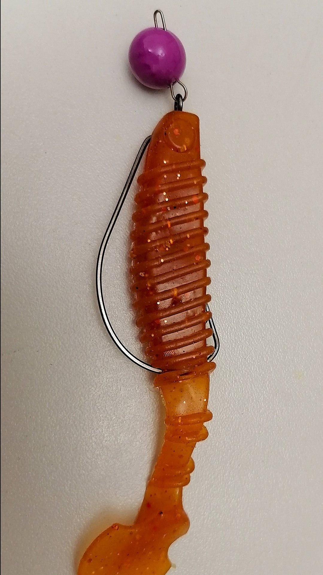 Оснащение силиконовой приманки офсетным крючком. #shorts смотреть онлайн