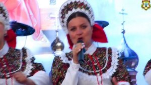 МЫ СОБЕРЕМСЯ ЗА ОБЩИМ СТОЛОМ