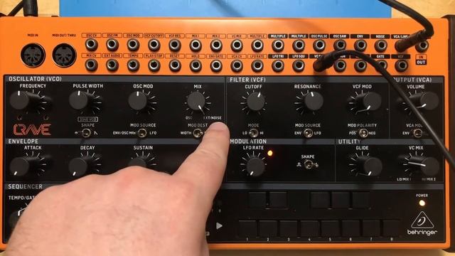 Behringer Crave Tutorial #8 - Patchbay inputs смотреть онлайн