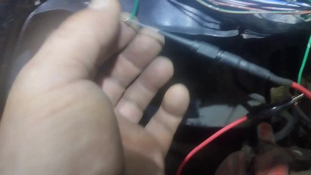 Mazda Premacy не работают стоп-сигналы не разблокируется рычаг акпп.