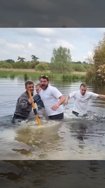 наш корабль идет ко дну. Пираты карибского моря смотреть онлайн