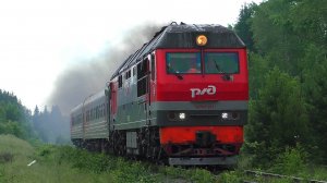 ТЭП70У-013 с пригородным поездом Алапаевск - Предтурье