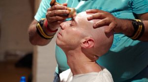 ASMR Head Massage Featuring Elbow and Shoulder Cracks： The Art of Shamboo Barber