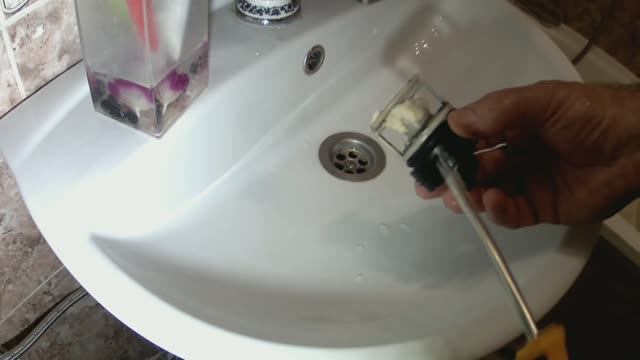 Регулярная чистка фильтра стиральной машины - залог её качественной работы. смотреть онлайн