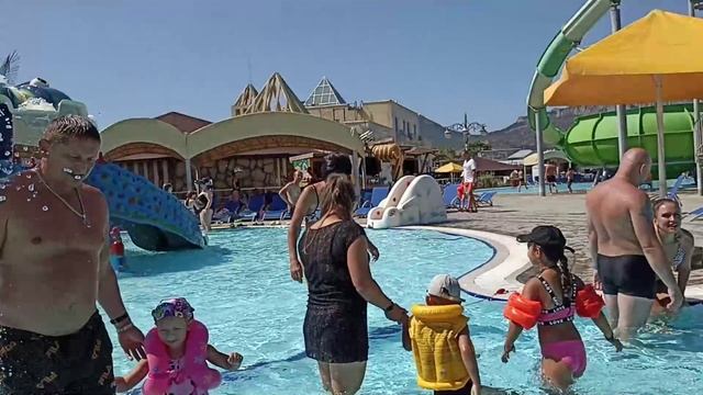 АкваПарк в Крыму смотреть онлайн