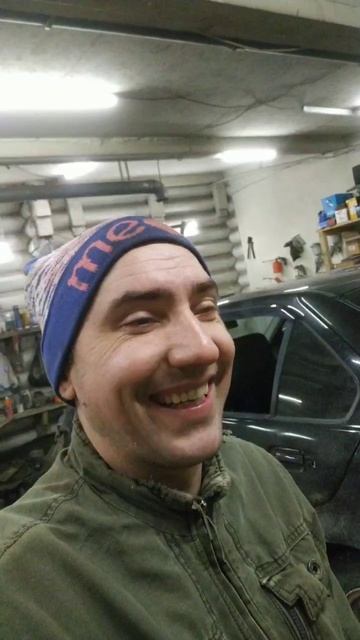 снова вернулась бэха с разбитой мордой смотреть онлайн