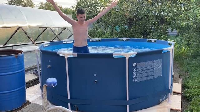 Я в бассейне смотреть онлайн