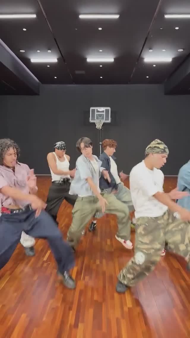 j-hope - Killin' It Girl🔥 смотреть онлайн