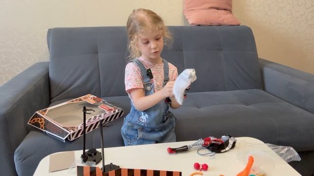 Сестрички Кошечки Монстр Хай смотреть онлайн