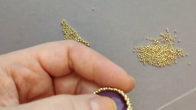 DIY Оригинальный кулон из бисера своими руками. Сделать быстро украшение перед мероприятием смотреть онлайн