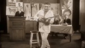 Шариков из "Собачье сердце" поет песню "Фристайло"