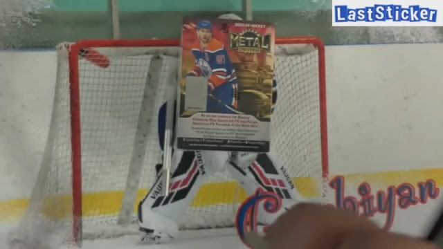 Брейк одного Blaster box 2023-24 Skybox Metal Universe Hockey. Аукцион #1 смотреть онлайн