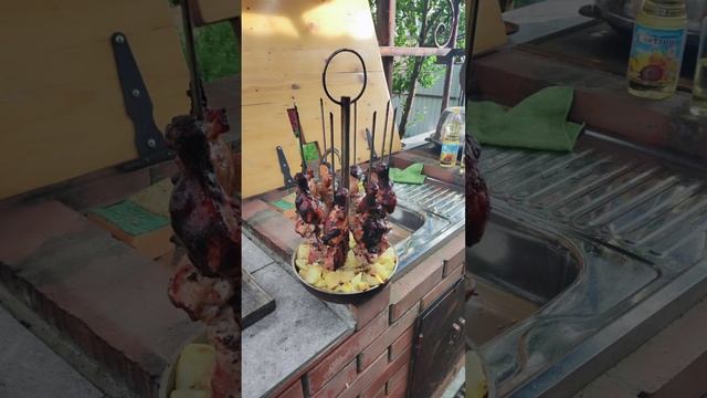 Выходные в беседке смотреть онлайн