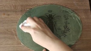 Сделала из обычного пластикового декора винтажный предмет интерьера. Что можно создать из рамы