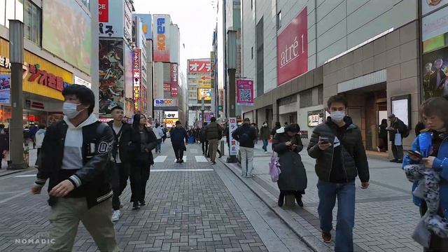 Чудесная прогулка по улицам Акихабара, Город Тиёда)= смотреть онлайн