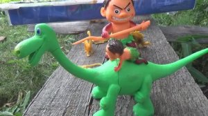 мультик Динозавры.Игрушки динозавры с мультика Хороший Динозавр распаковка обзор Видео для детей