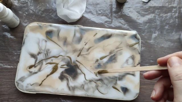 Решила сделать камень из обычной деревяшки. Учусь работать с эпоксидкой смотреть онлайн