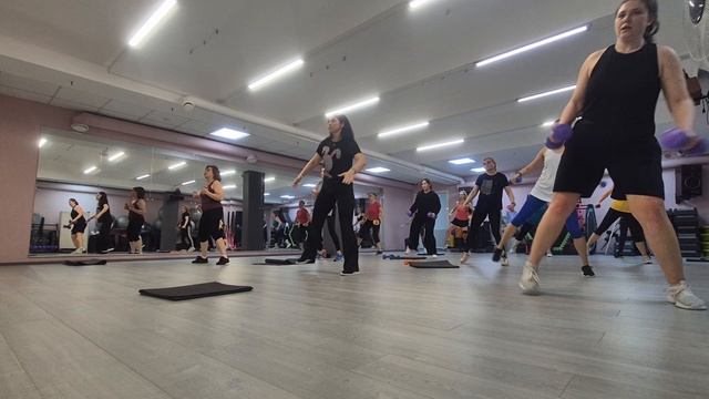 ФУНКЦИОНАЛЬНЫЙ ТРЕНИНГ / FUNCTIONAL TRAINING / ГРУППОВАЯ ТРЕНИРОВКА смотреть онлайн