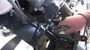 Нива Тревел не крутит стартер