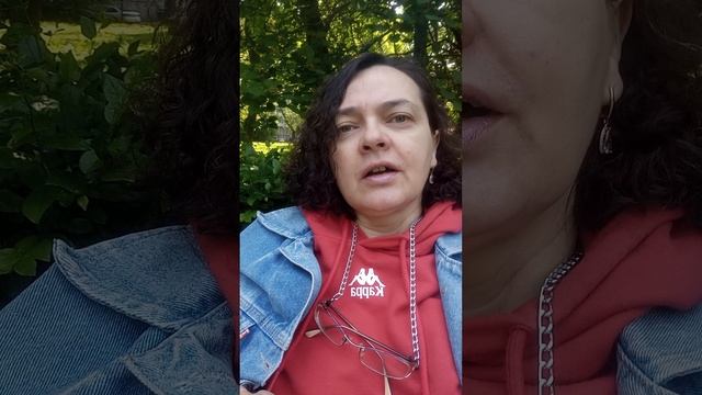 Андриана Юдина читает свои стихи  