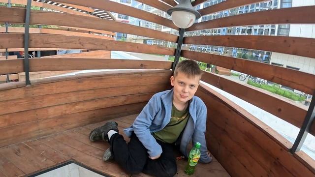 У мамы день рождение.