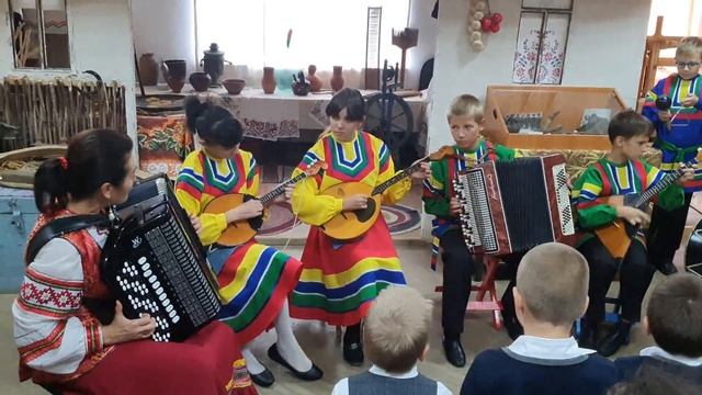 Лезгинка в исполнении детского анс.народных инструментов смотреть онлайн