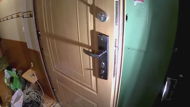 Замена замка на входной двери. смотреть онлайн