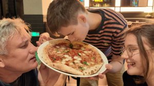 В бар с детьми вкусно поесть