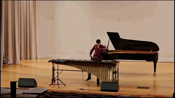 Leander Kaiser.    "BLACK SFINX"