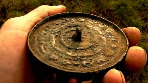 Зеркало для скифских модниц.