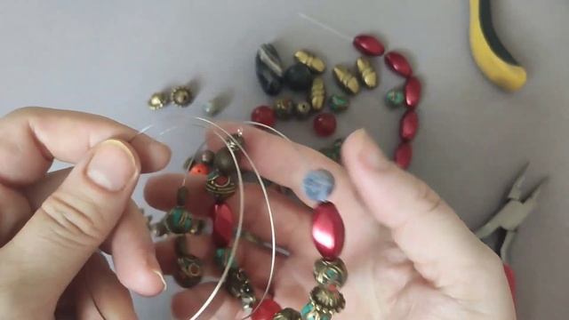 Нашла применение тибетским бусинам. Оригинальное украшение за несколько минут смотреть онлайн